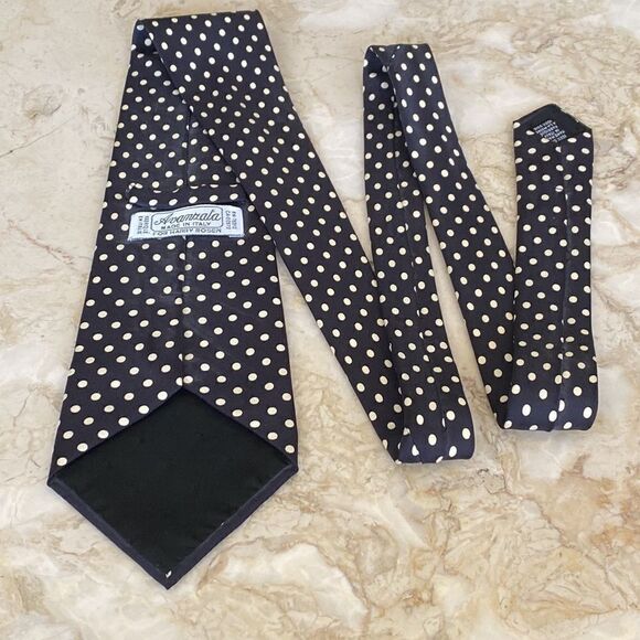 Avanzata for Harry Rosen 100% Silk Polka Dot Tie - Picture 2 of 6